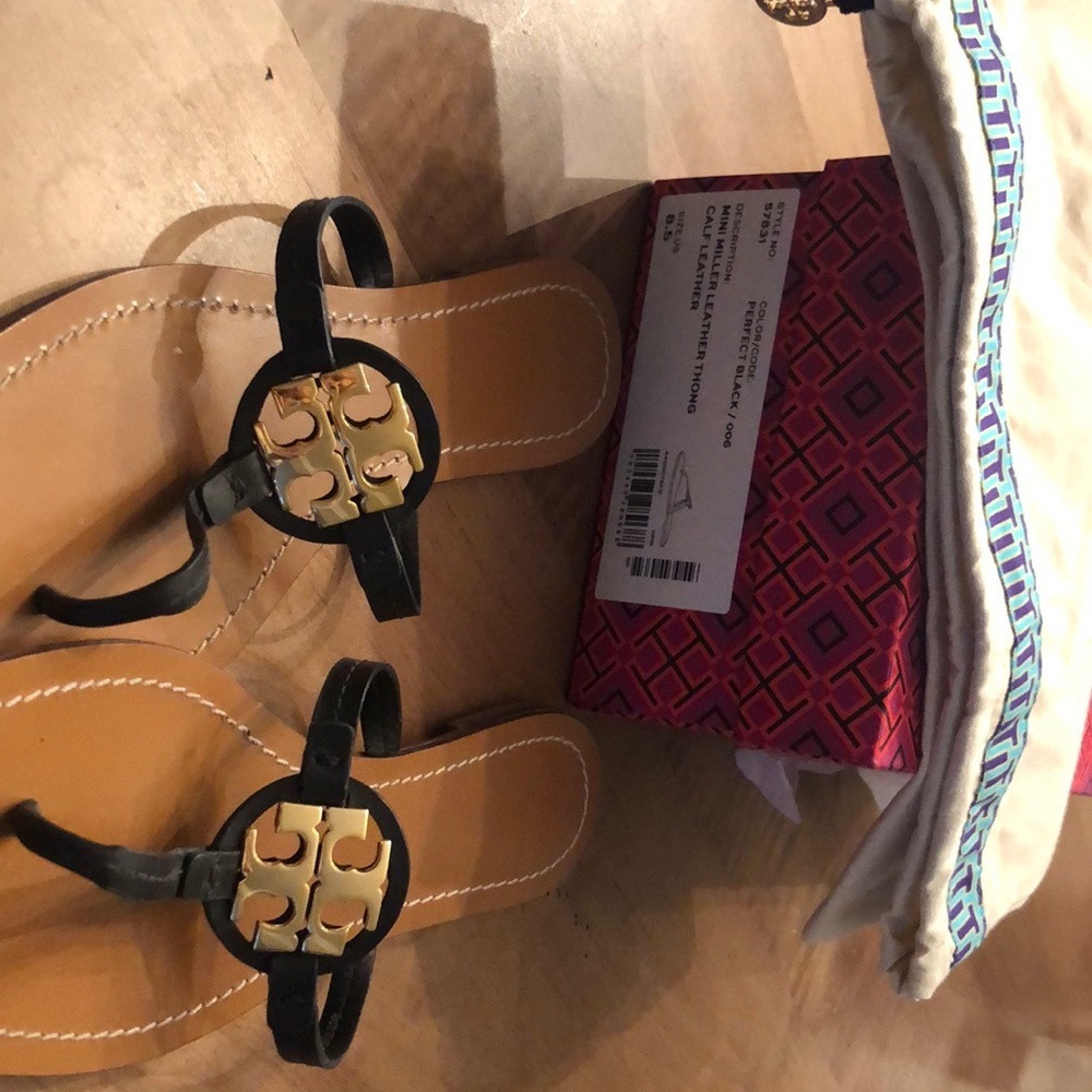 Tory Burch Mini Miller leather thong sandal